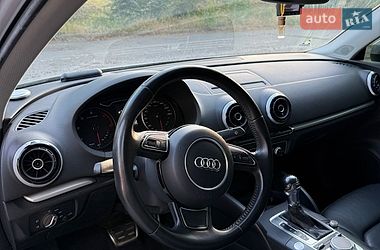 Седан Audi A3 2015 в Киеве