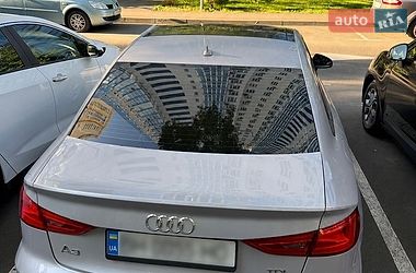 Седан Audi A3 2015 в Киеве