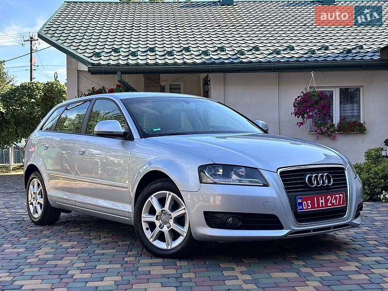 Хэтчбек Audi A3 2010 в Радехове