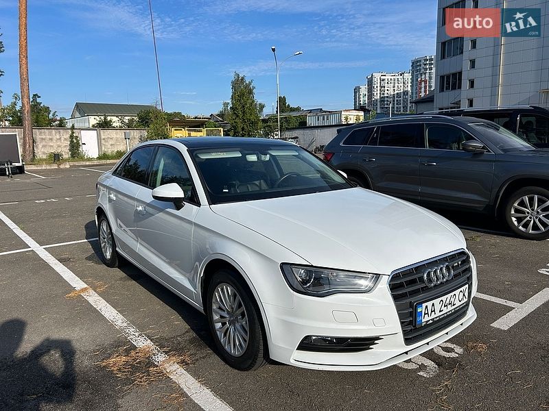 Седан Audi A3 2016 в Киеве Седан Audi A3 2016 в Киеве