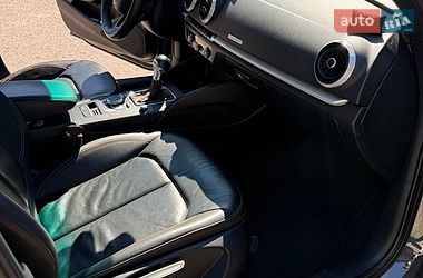 Седан Audi A3 2017 в Киеве