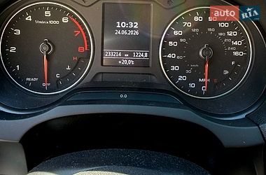 Седан Audi A3 2017 в Киеве