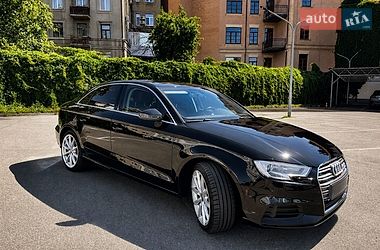 Седан Audi A3 2015 в Києві