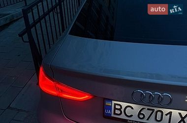 Audi A3  2015