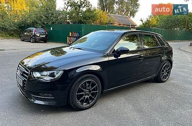 Хетчбек Audi A3 2014 в Києві