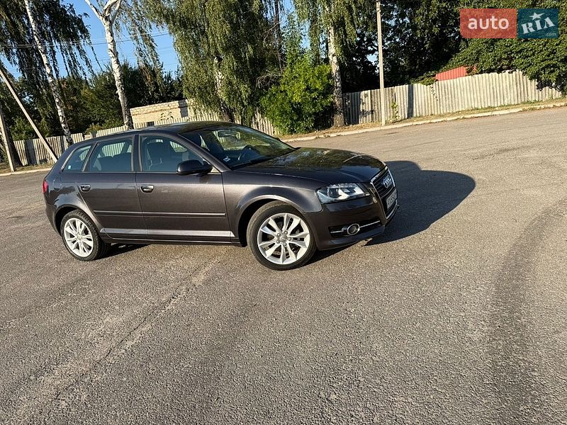 Хэтчбек Audi A3 2011 в Первомайске