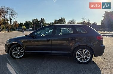 Хэтчбек Audi A3 2011 в Первомайске