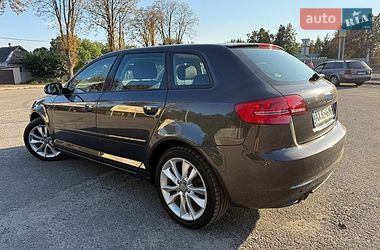 Хэтчбек Audi A3 2011 в Первомайске