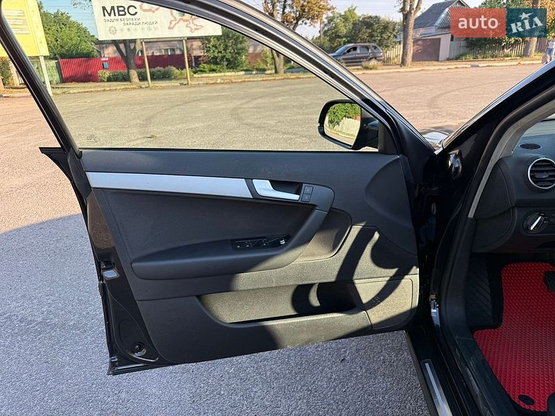 Хэтчбек Audi A3 2011 в Первомайске
