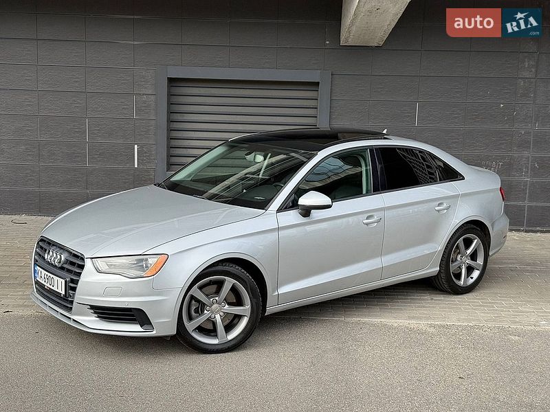 Седан Audi A3 2014 в Киеве