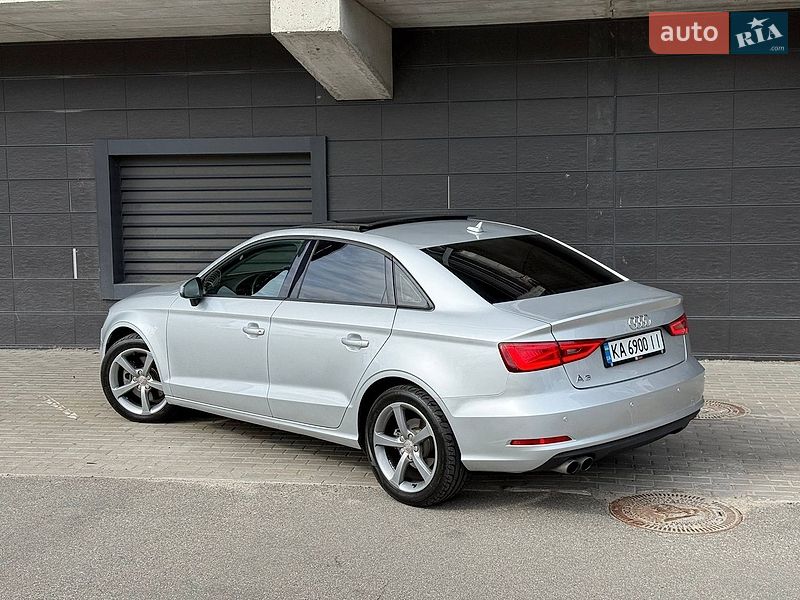 Седан Audi A3 2014 в Киеве