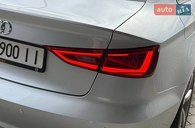Седан Audi A3 2014 в Киеве