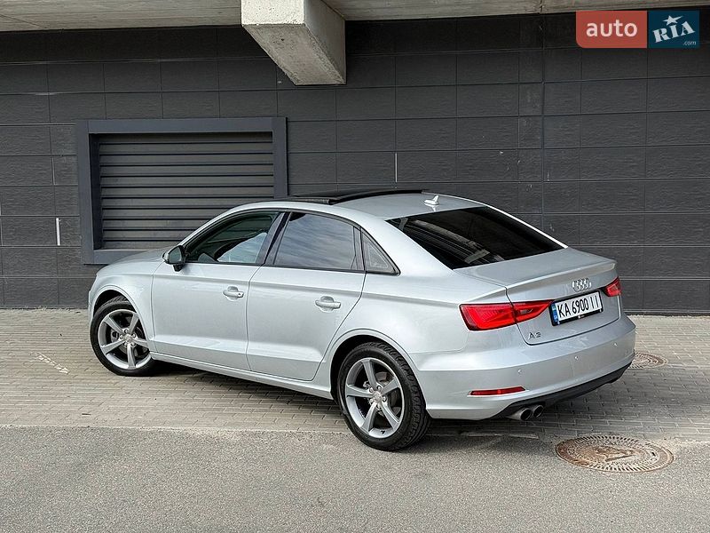 Седан Audi A3 2014 в Киеве