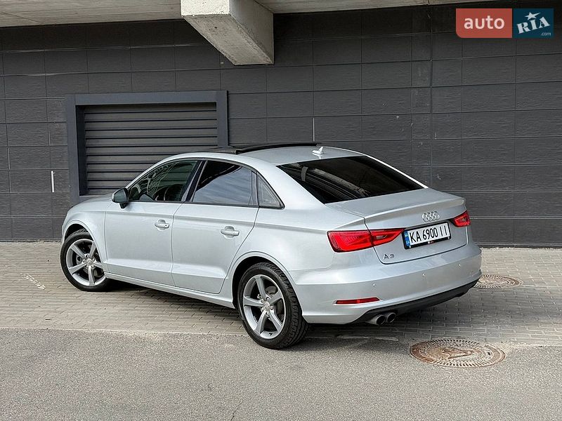 Седан Audi A3 2014 в Киеве