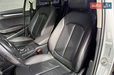 Седан Audi A3 2014 в Киеве
