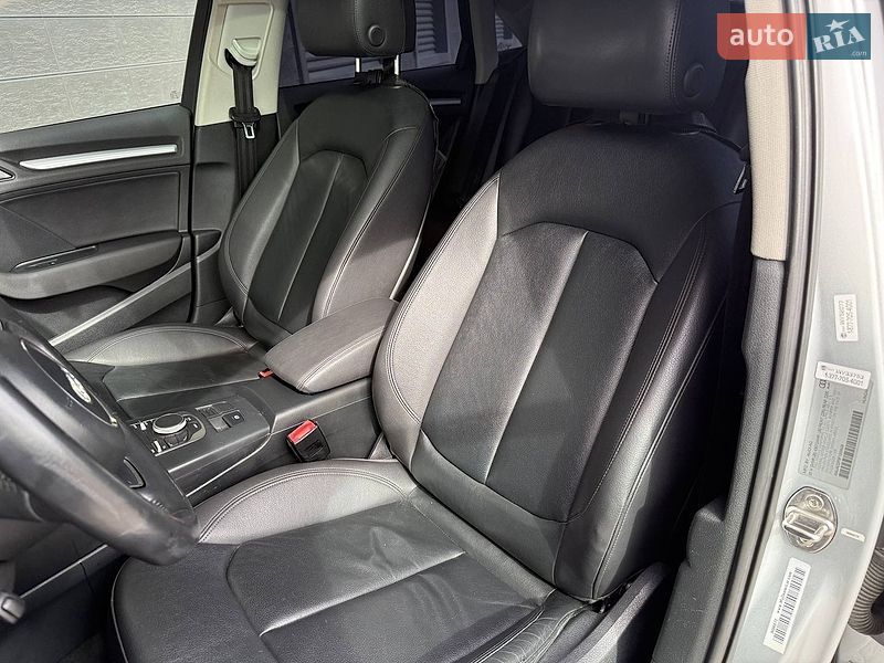 Седан Audi A3 2014 в Киеве
