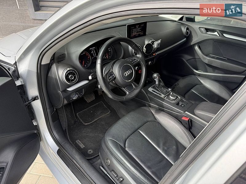 Седан Audi A3 2014 в Киеве