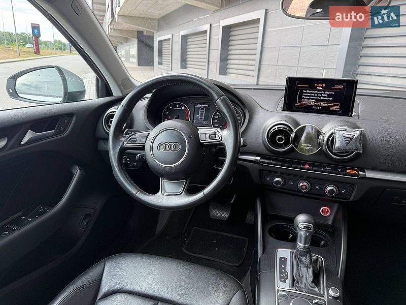 Седан Audi A3 2014 в Киеве