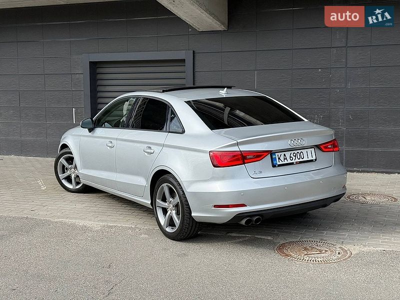 Седан Audi A3 2014 в Киеве