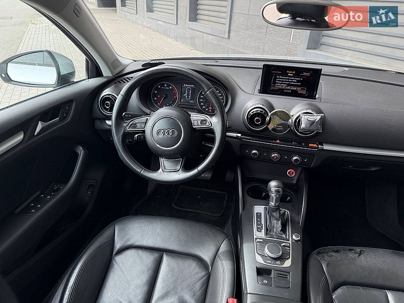 Седан Audi A3 2014 в Киеве