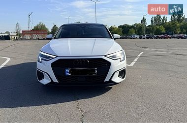 Седан Audi A3 2022 в Дніпрі