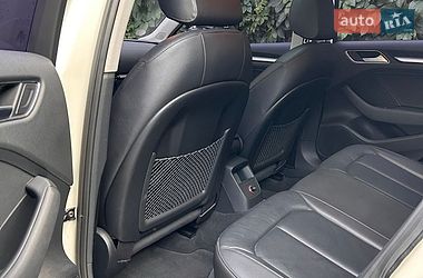 Седан Audi A3 2015 в Хмельницком