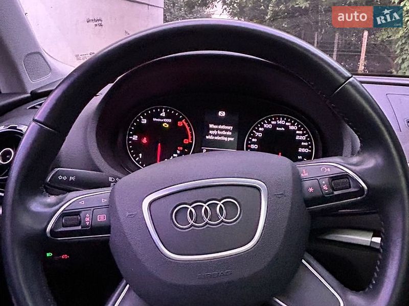 Седан Audi A3 2015 в Хмельницком