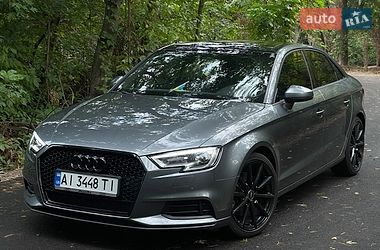 Седан Audi A3 2015 в Киеве