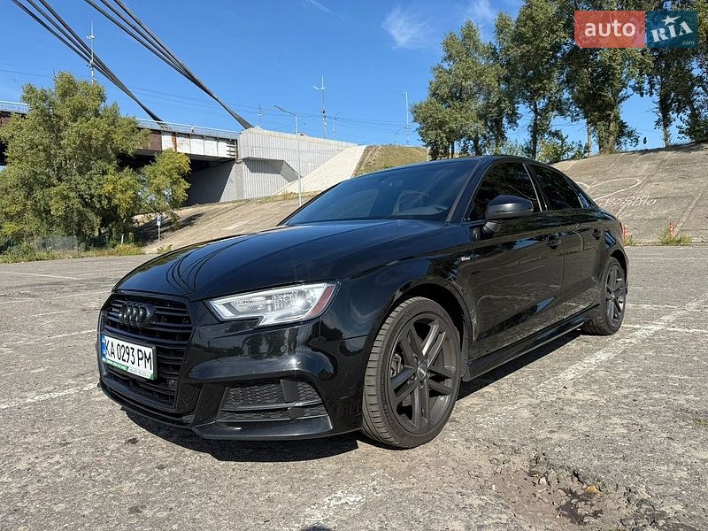 Седан Audi A3 2017 в Киеве