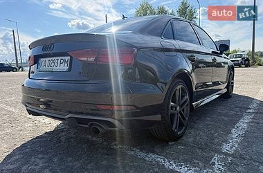 Седан Audi A3 2017 в Киеве