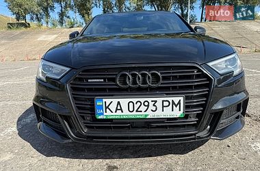 Седан Audi A3 2017 в Киеве