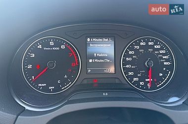 Седан Audi A3 2017 в Киеве