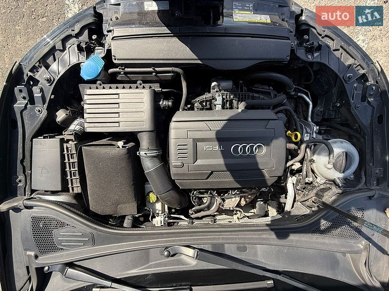 Седан Audi A3 2017 в Киеве