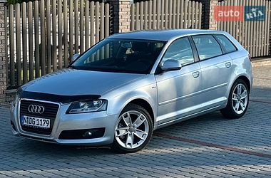 Хэтчбек Audi A3 2010 в Староконстантинове
