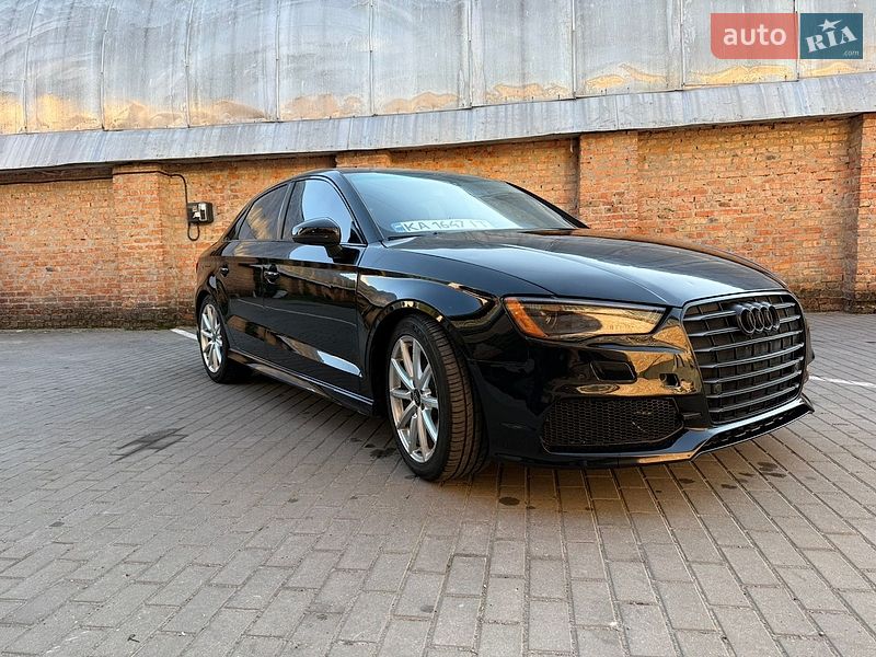 Седан Audi A3 2015 в Черкассах