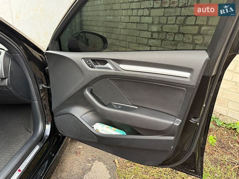 Седан Audi A3 2015 в Черкассах