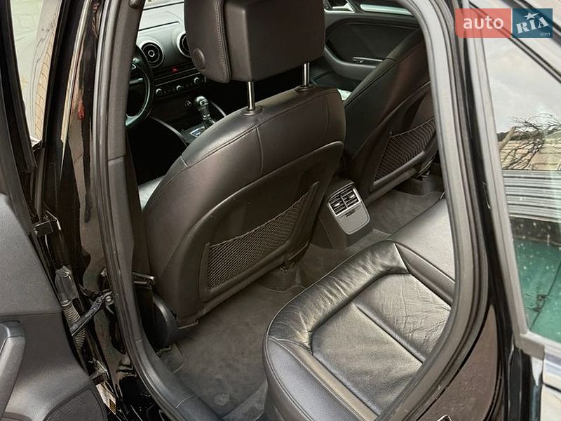 Седан Audi A3 2015 в Черкассах