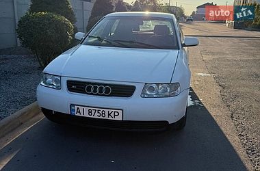 Хэтчбек Audi A3 2003 в Киеве