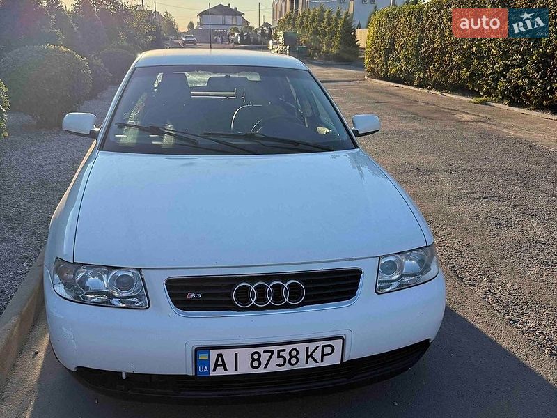 Хэтчбек Audi A3 2003 в Киеве
