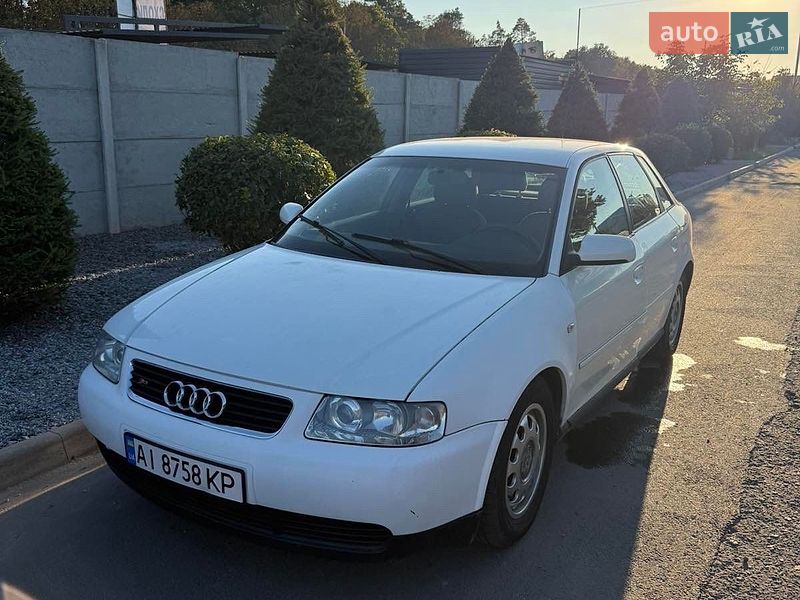 Хэтчбек Audi A3 2003 в Киеве