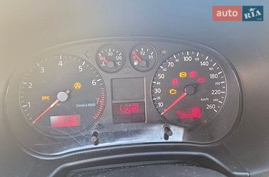 Хэтчбек Audi A3 2003 в Киеве