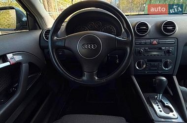 Хэтчбек Audi A3 2004 в Киеве