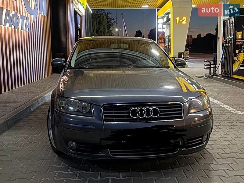 Хэтчбек Audi A3 2004 в Киеве