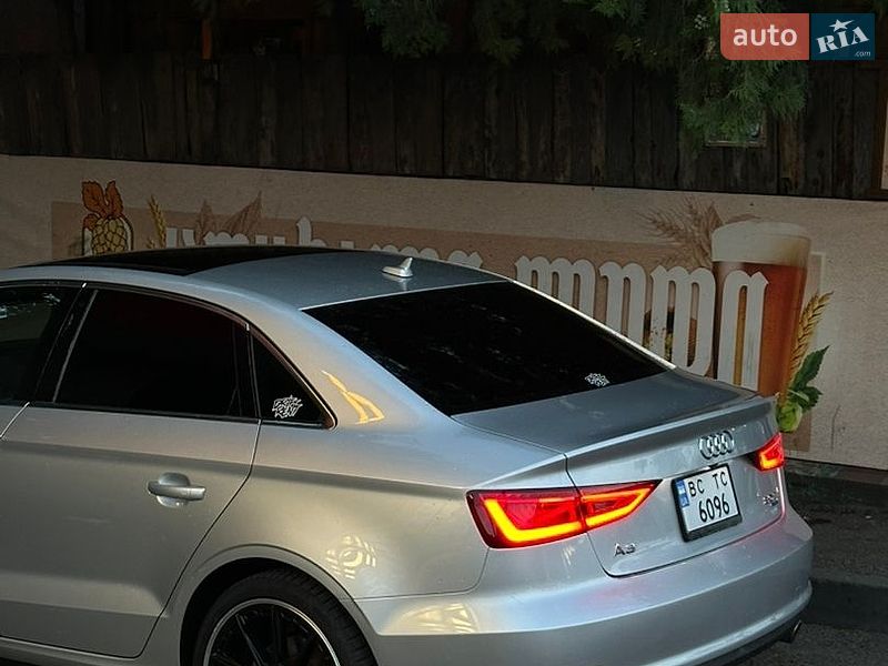 Седан Audi A3 2014 в Львове