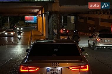 Седан Audi A3 2014 в Львове