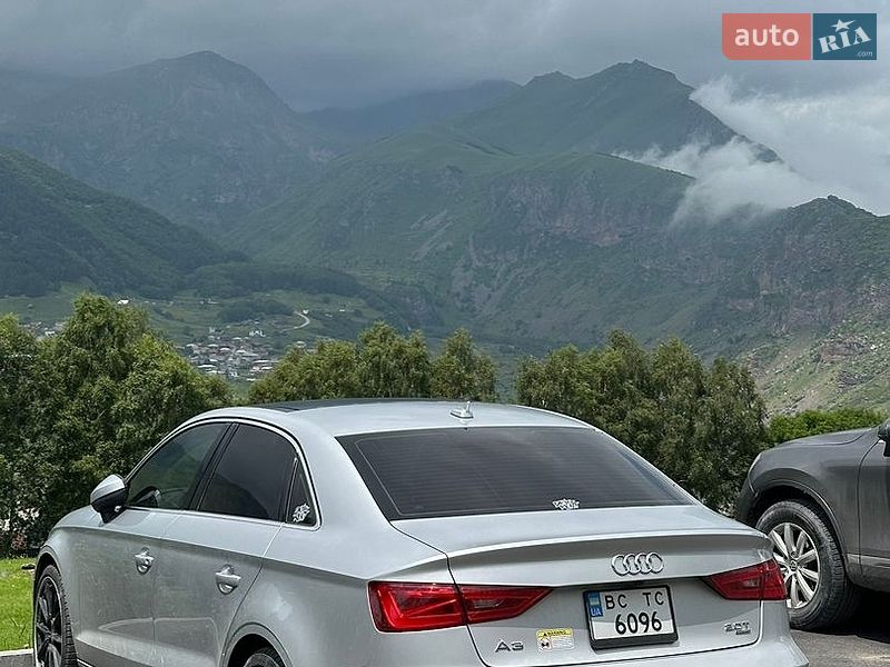 Седан Audi A3 2014 в Львове