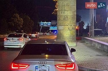 Седан Audi A3 2014 в Львове