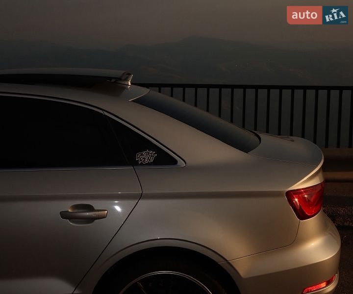 Седан Audi A3 2014 в Львове