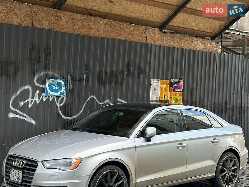 Седан Audi A3 2014 в Львове