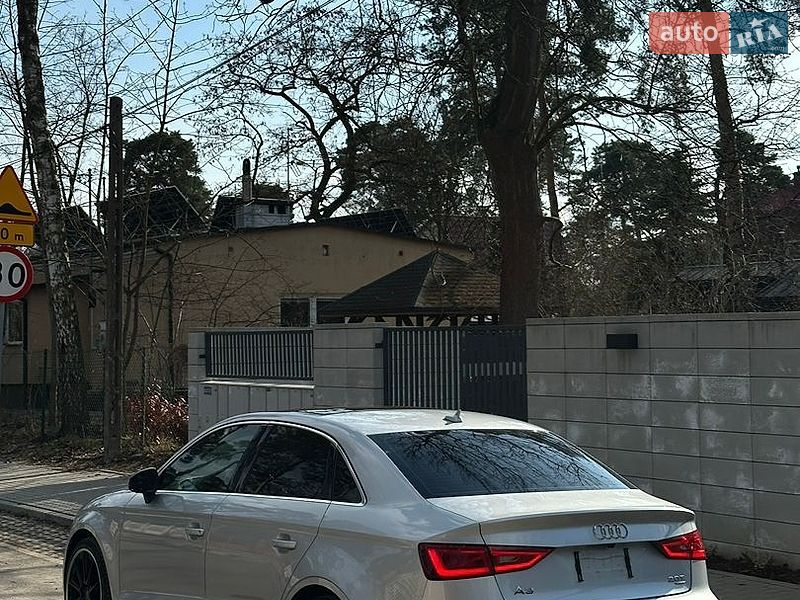 Седан Audi A3 2014 в Львове